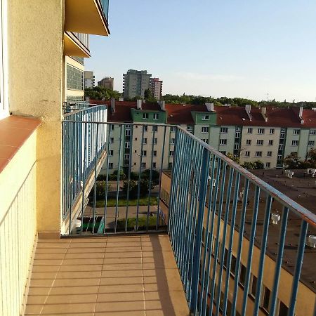 Apartament Ostrowskiego Apartment Вроцлав Екстериор снимка